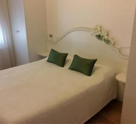 Mezzosale Hotel *