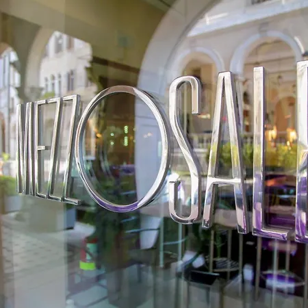 Hotel Mezzosale *